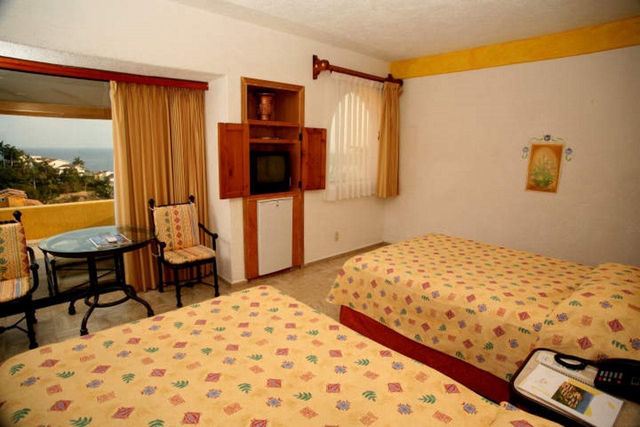Casa Del Mar Hotel Huatulco Exterior photo
