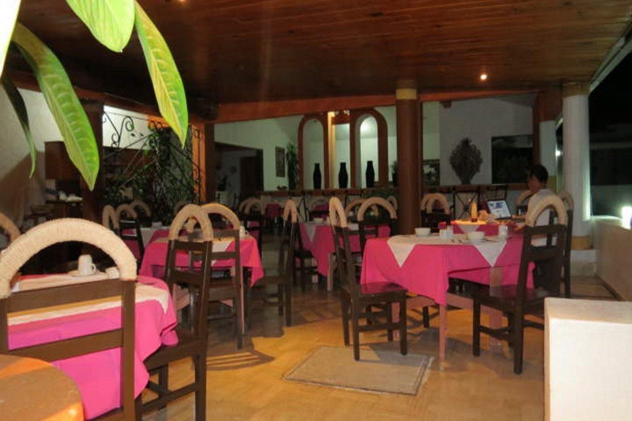Casa Del Mar Hotel Huatulco Exterior photo